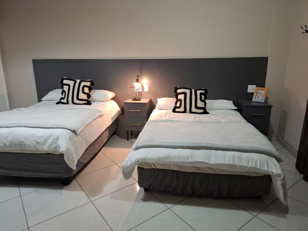 Marlborough Durban Beachfront South Beach Holiday Apartments Marine Parade Extérieur photo